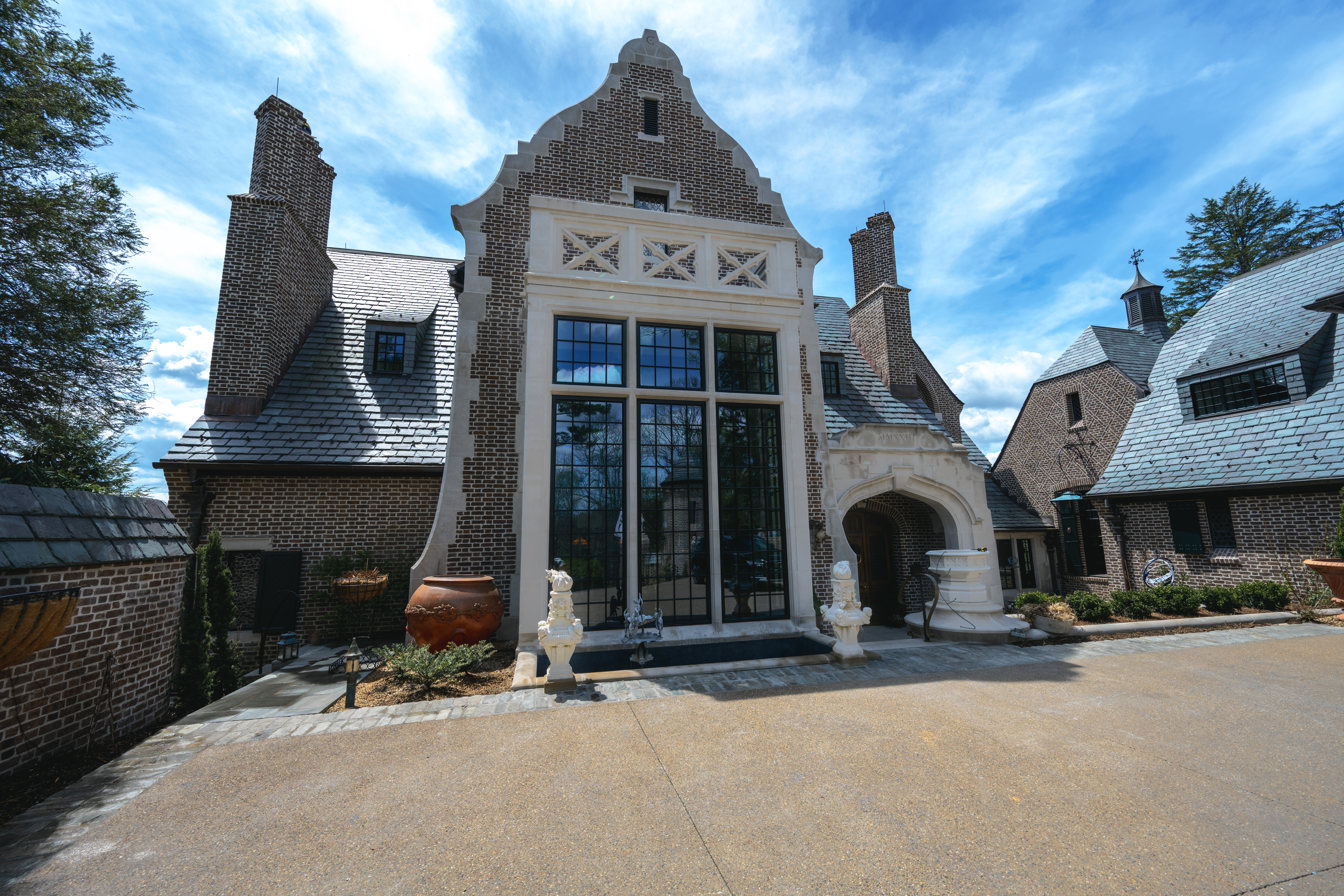 Ravencliff Residence · documentation frame 8